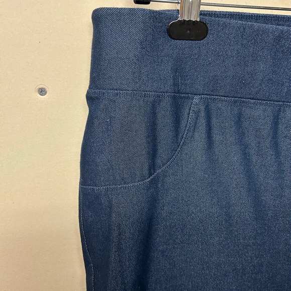 2/$30⚡️- JEGGINGS | Women’s Penningtons jeggings size 3X - Picture 3 of 5